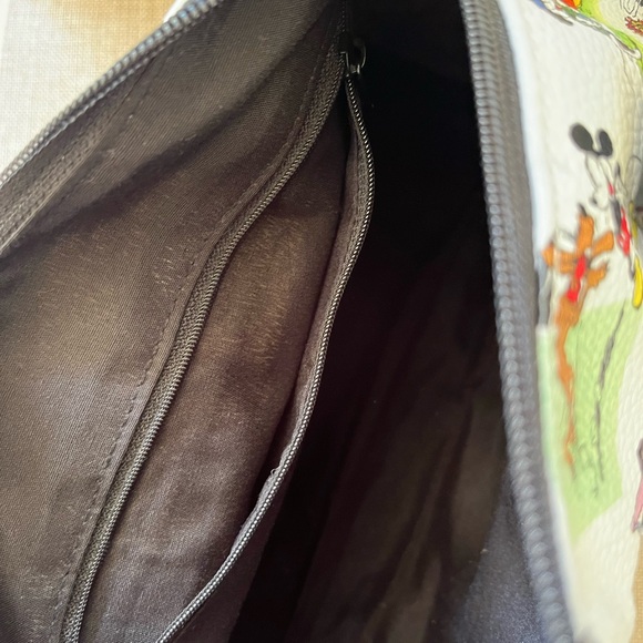 Disney Mickey Mouse White and Black Handbag - Picture 9 of 10